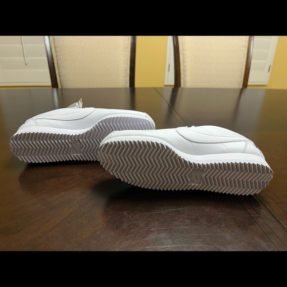 New Nike Cortez x Steve Harrington Earth Day Sneaker Shoes Size US 5 - Picture 12 of 12